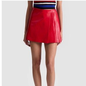 Alice + Olivia Toni Red Mini Skirt Women’s Size 8 New Vegan Leather